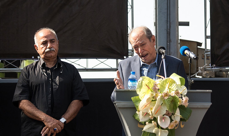 آوازخوانی علی نصیریان با بغض و اندوه برای آقای بازیگر آوازخوانی علی نصیریان با بغض و اندوه برای آقای بازیگر